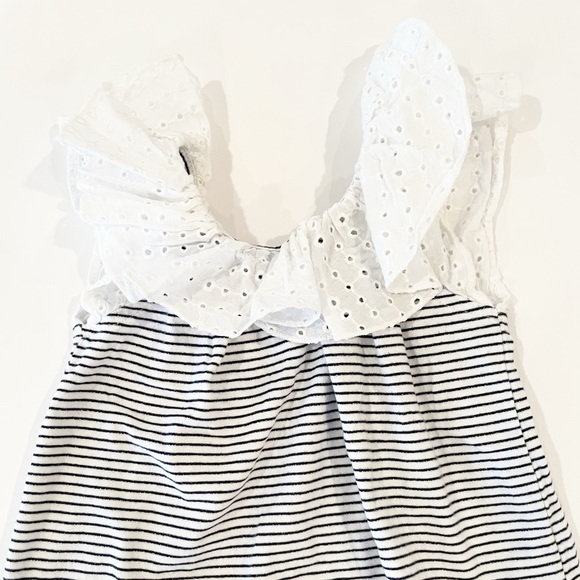 Gap 2T striped ruffled eyelet collar top - Picture 2 of 5